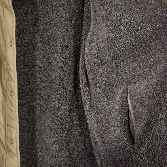 NEW Koolaburra by UGG Women’s Coat Techwear Gorpcore Olive Reversible Size 2XL - Picture 6 of 10